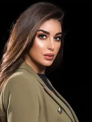 إطلالة ياسمين صبري