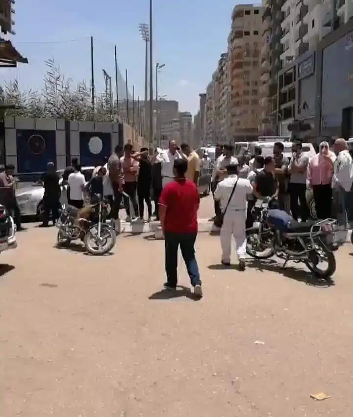 طالبة المنصورة