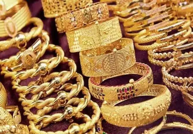 حكم شراء الذهب وبيعه بالتقسيط