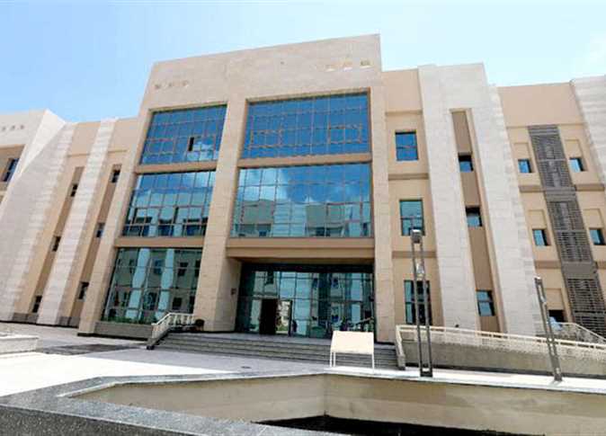 جامعة العلمين الأهلية ومنح الثانوية العامة 2022
