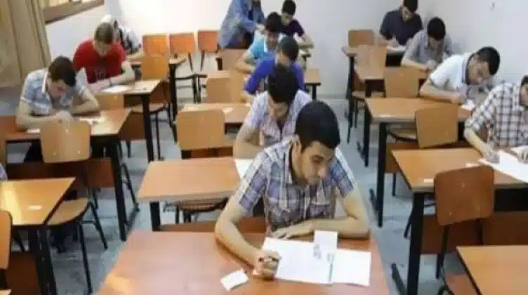 امتحانات الدور الثاني للثانوية العامة