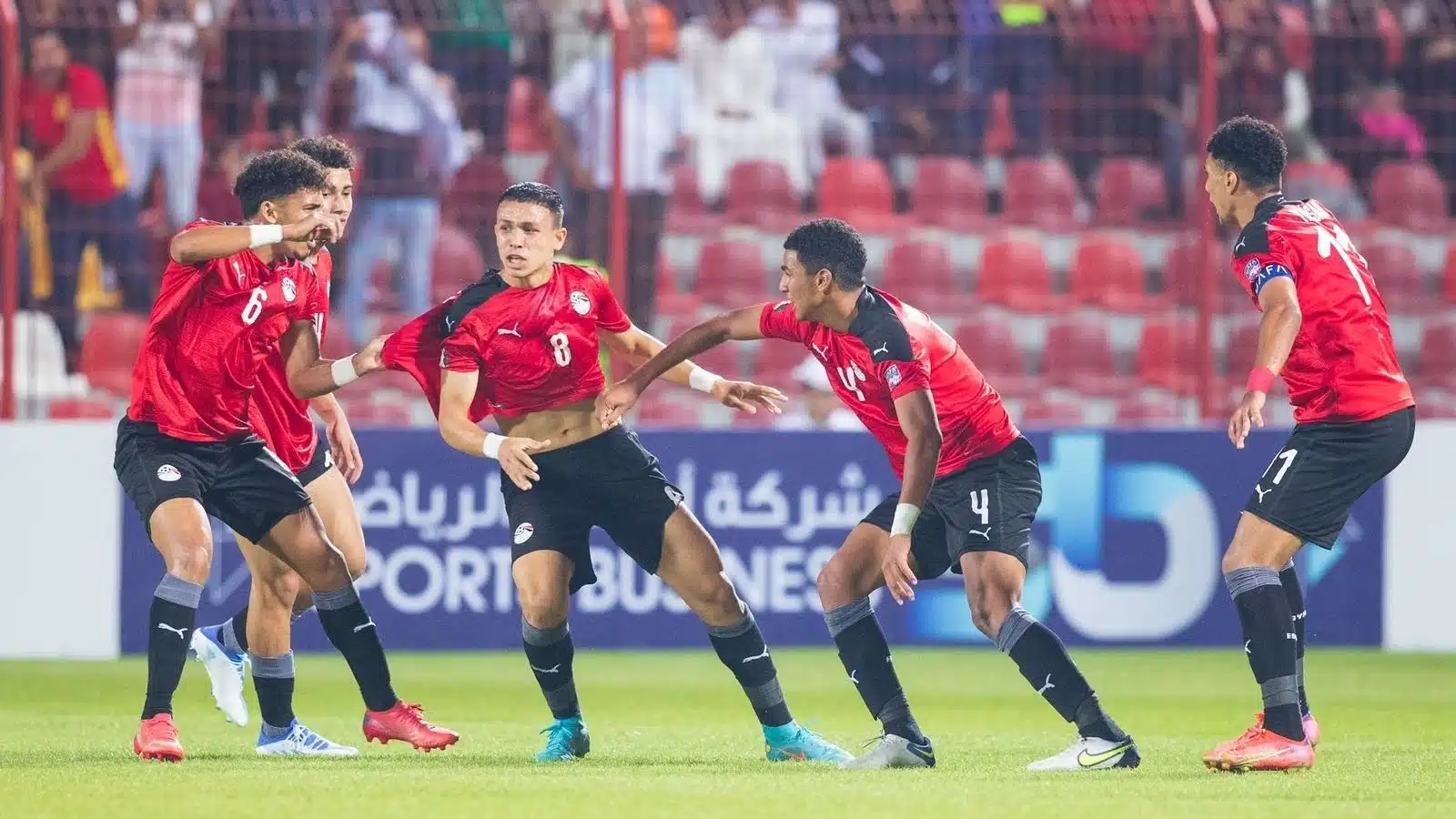 موعد مباراه منتخب مصر والجزائر كاس العرب