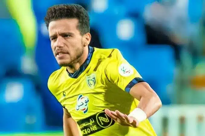 الأهلي ومصطفى فتحى