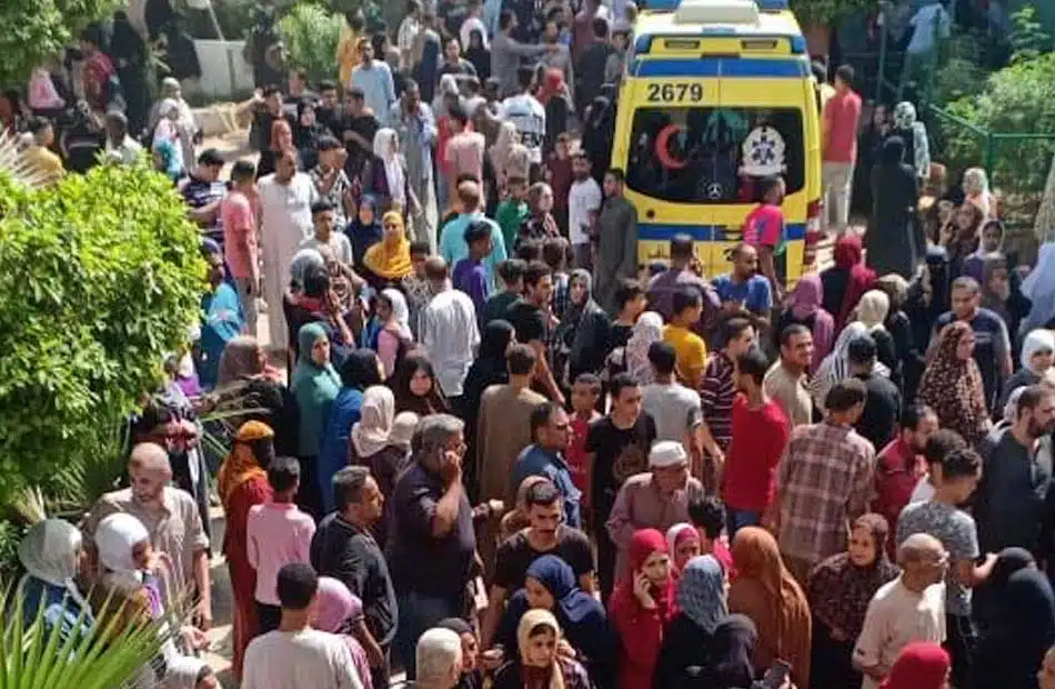 حادث سقوط السلم على الطالبات
