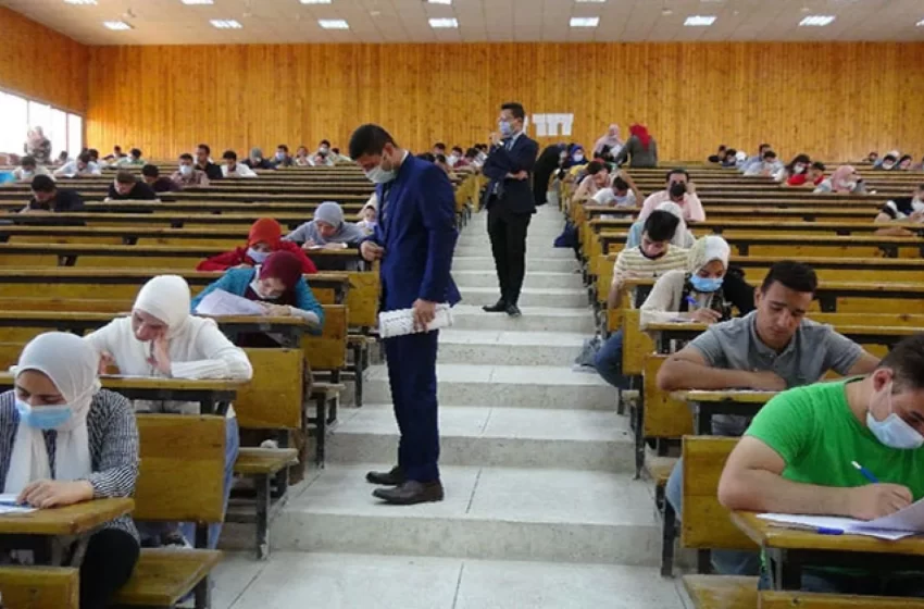 موعد نتيجة امتحانات الترم الأول 2023 للجامعات