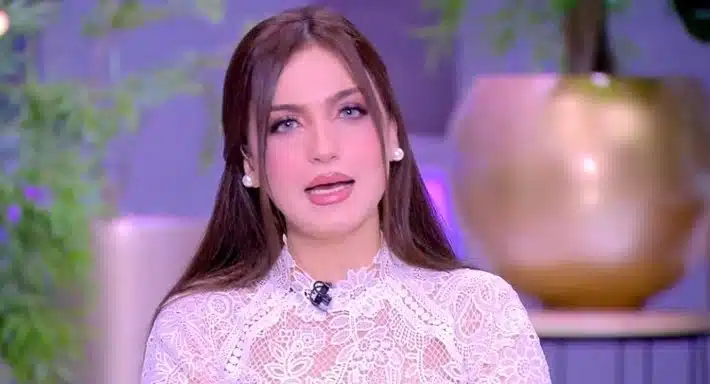 حقيقة توقف برنامج ياسمين عز