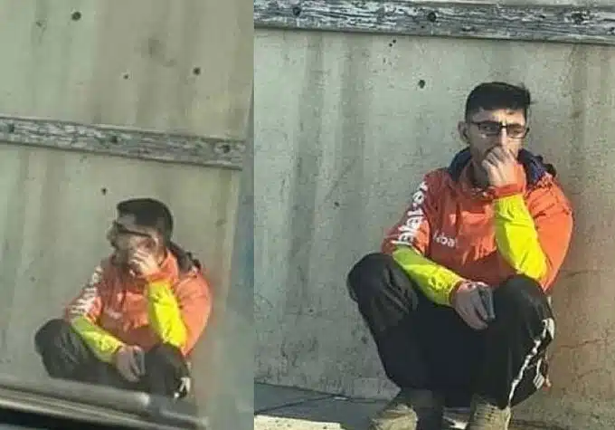 فيديو بكاء عامل الدليفري