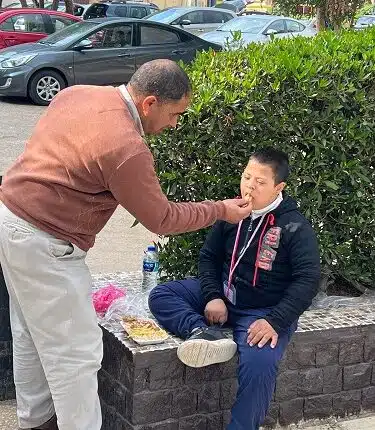 مدرس المعاقين في الدقهلية