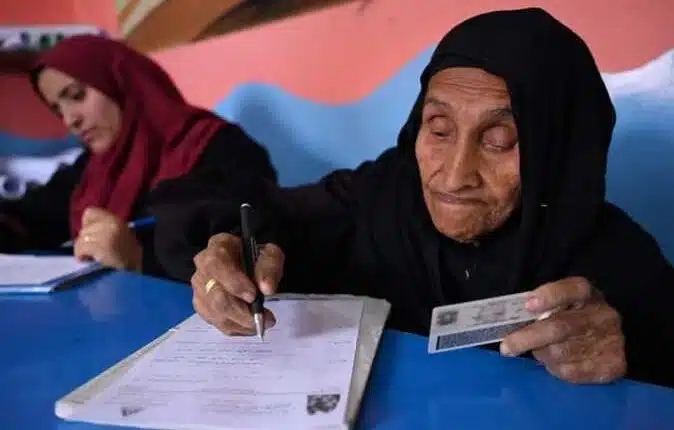 من هي الحاجة زبيدة