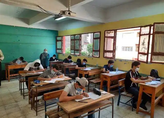 توزيع درجات امتحان الجبر والاحصاء للصف الثالث الاعدادي 2023