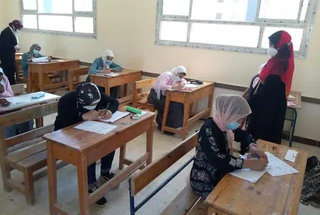 رسوم مسابقة 30 الف معلم فصل 2023