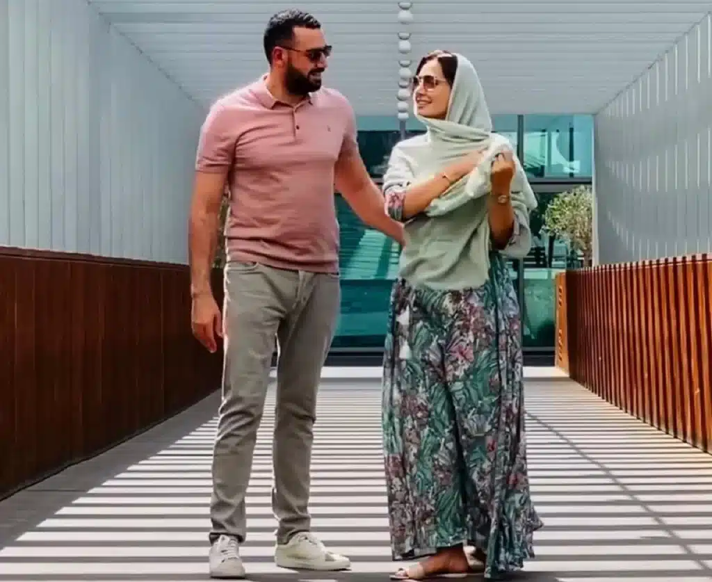 هل معز مسعود طلق حلا شيحة؟