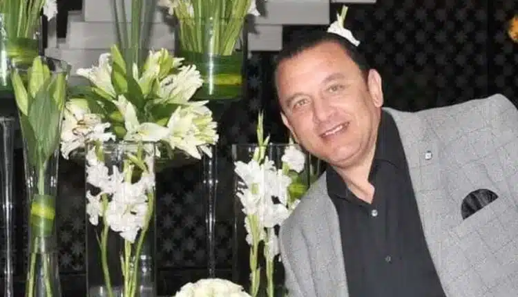 ما هو مرض الاعلامي محمد غندر؟