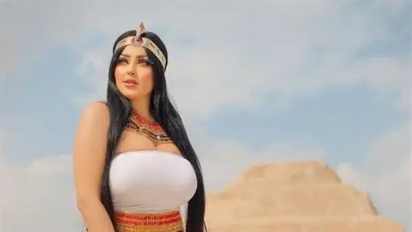 سبب القبض على الموديل سلمى الشيمي